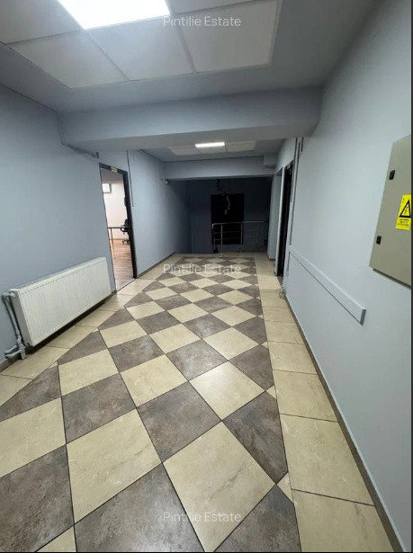 Casa de Cultura, spatiu IDEAL BIROURI, 242 mp.