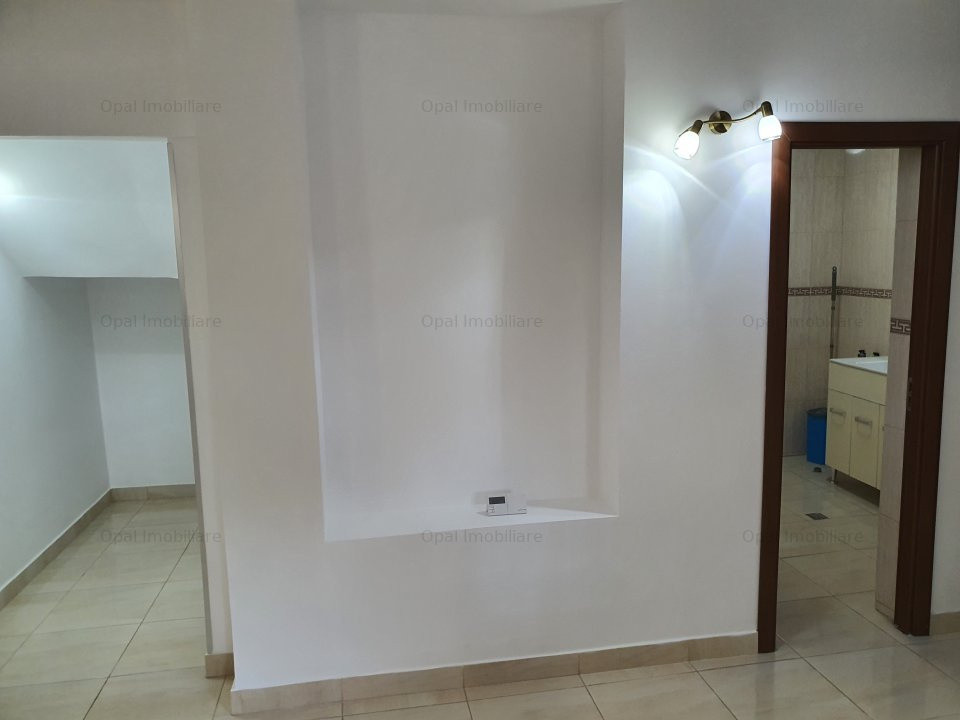 Ultracentral, spatiu BIROURI, parter, 97 mp.
