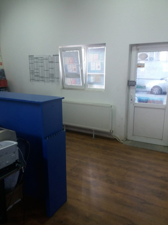 INEL II - Dezrobirii, spatiu comercial, 200 mp., ideal SHOWROOM/PRODUCTIE/BIROU