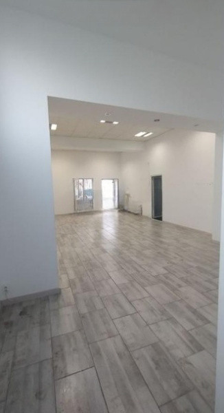 INEL II - Dezrobirii, spatiu comercial, 200 mp., ideal SHOWROOM/PRODUCTIE/BIROU