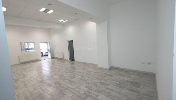 INEL II - Dezrobirii, spatiu comercial, 200 mp., ideal SHOWROOM/PRODUCTIE/BIROU
