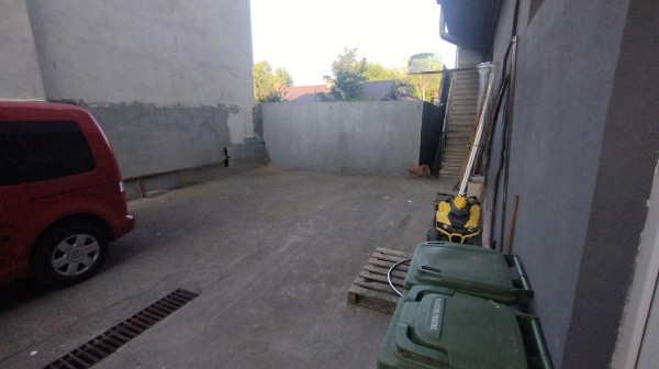 INEL II - Dezrobirii, spatiu comercial, 200 mp., ideal SHOWROOM/PRODUCTIE/BIROU