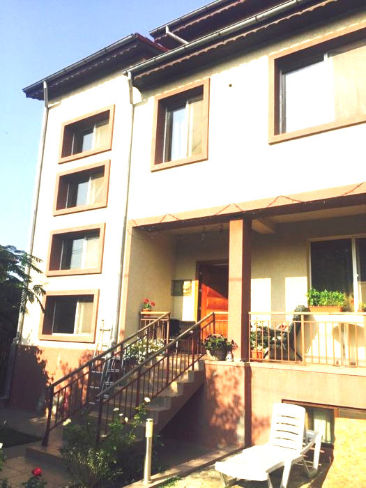 Ovidiu Vile (Sud), imobil D+P+1+M, 6 camere, mobilat, utilat integral