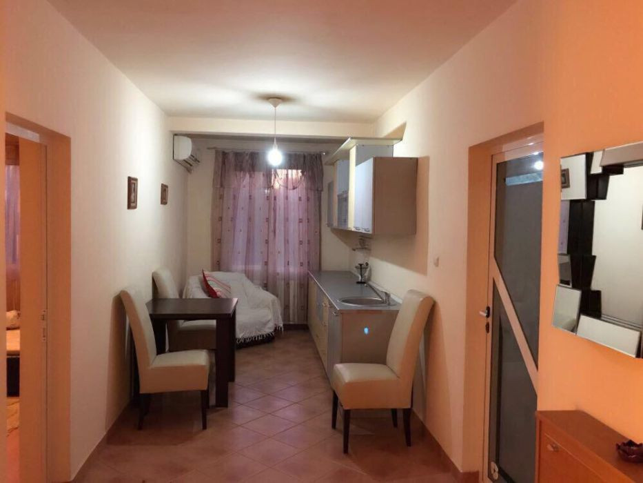 Ovidiu Vile (Sud), imobil D+P+1+M, 6 camere, mobilat, utilat integral