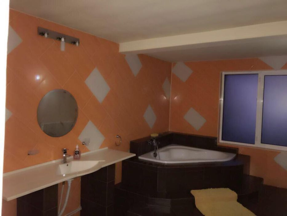 Ovidiu Vile (Sud), imobil D+P+1+M, 6 camere, mobilat, utilat integral