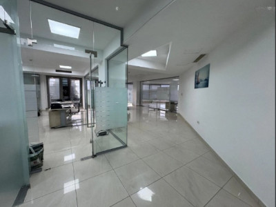 Bd. Mamaia, SPATIU COMERCIAL, 281 mp.