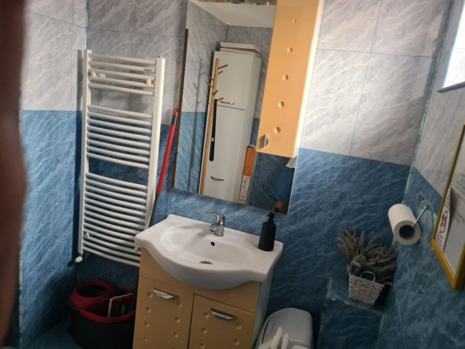 Centru -  bd. Mamaia, spatiu ideal birouri, 60 mp., etaj 2
