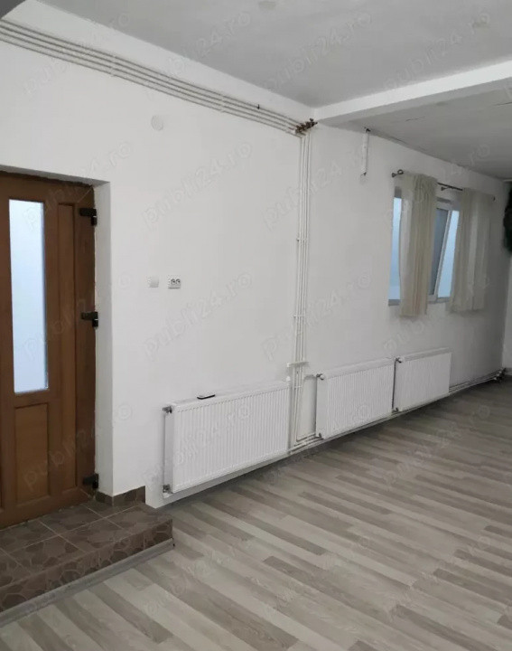 Trocadero - bd. Al. Lapusneanu, spatiu comercial 55 mp.