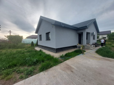 Poiana, imobil constructie 2022, teren 520 mp.