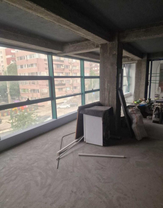 Kamsas, spatiu 160 mp.,  ideal BIROURI/SHOWROOM
