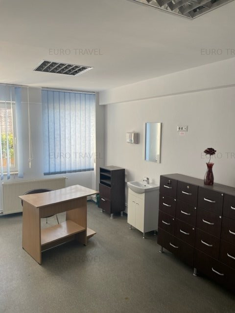 Tomis II - imobil P+1, 214 mp., IDEAL BIROURI