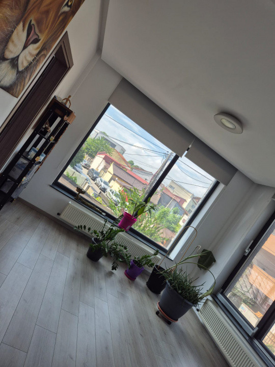 Trocadero, imobil P+2, 235 mp., IDEAL BIROURI