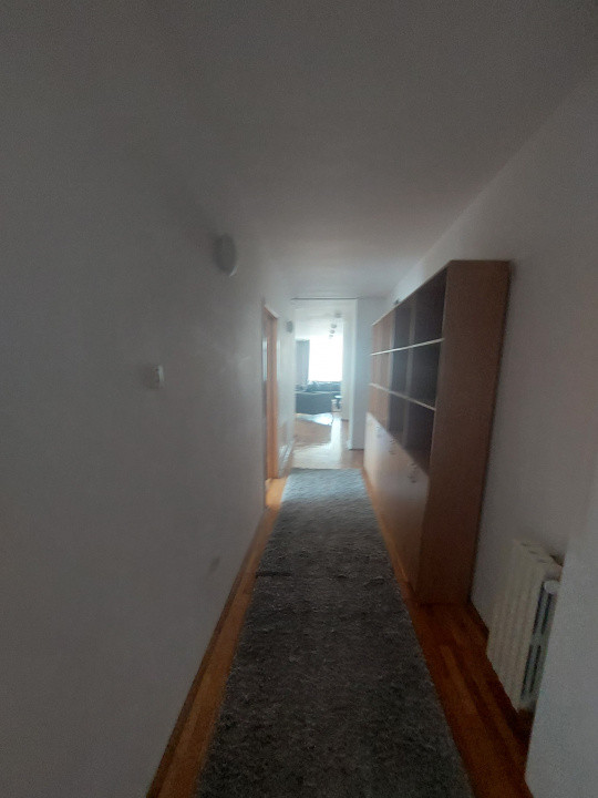 Ultracentral , apartamnet 4 camere, 354 mp.