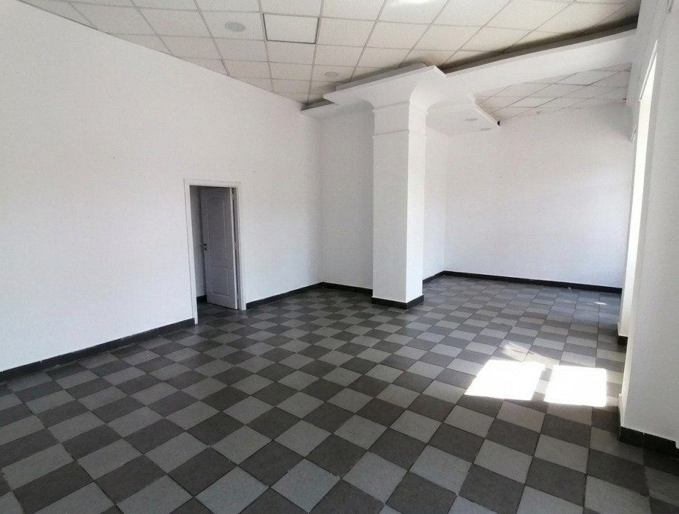 Ultracentral - Primarie, spatiu comercial, 90 mp.