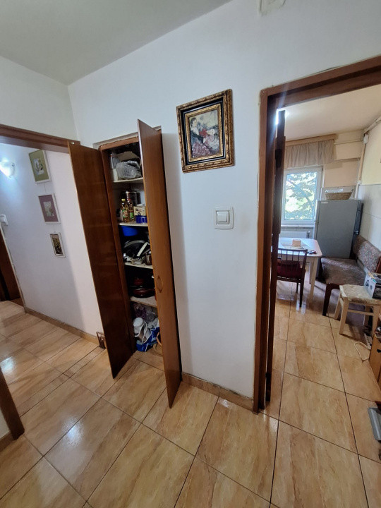 Tomis III, apartament 3 camere confort 0, etaj 2