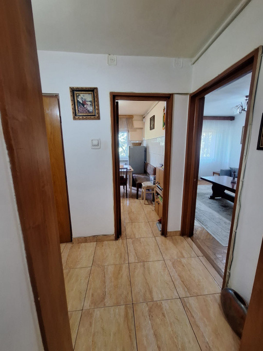 Tomis III, apartament 3 camere confort 0, etaj 2