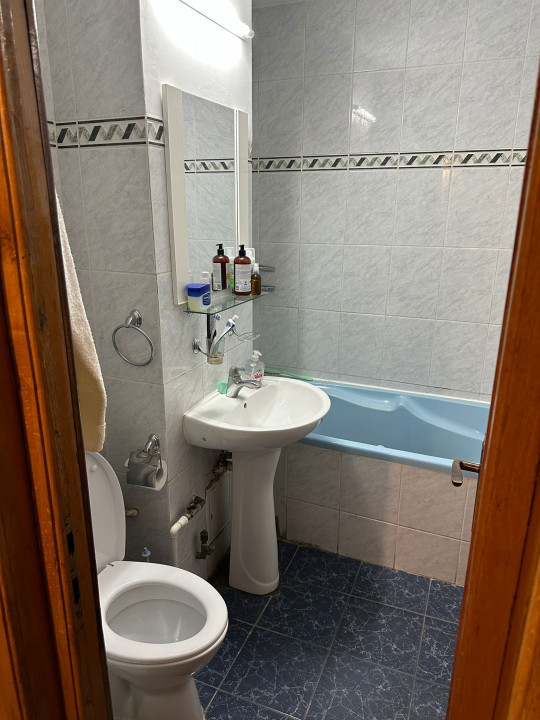 Bd. Mamaia  - Trandafirul, apartament 4 camere, etaj 1