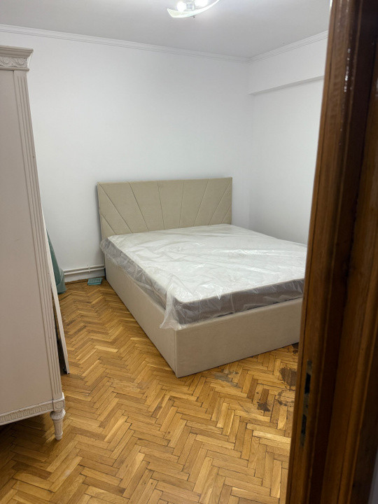 Bd. Mamaia  - Trandafirul, apartament 4 camere, etaj 1