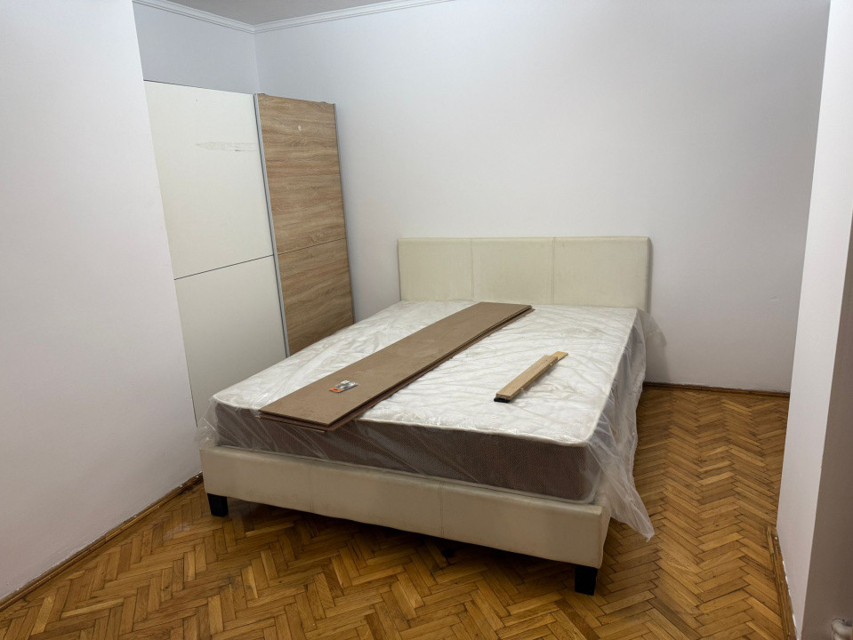 Bd. Mamaia  - Trandafirul, apartament 4 camere, etaj 1