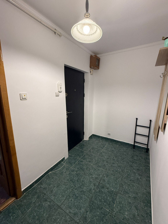 Bd. Mamaia  - Trandafirul, apartament 4 camere, etaj 1