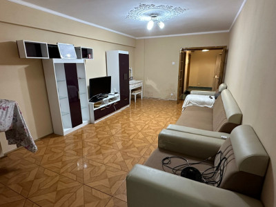 Bd. Mamaia  - Trandafirul, apartament 4 camere, etaj 1