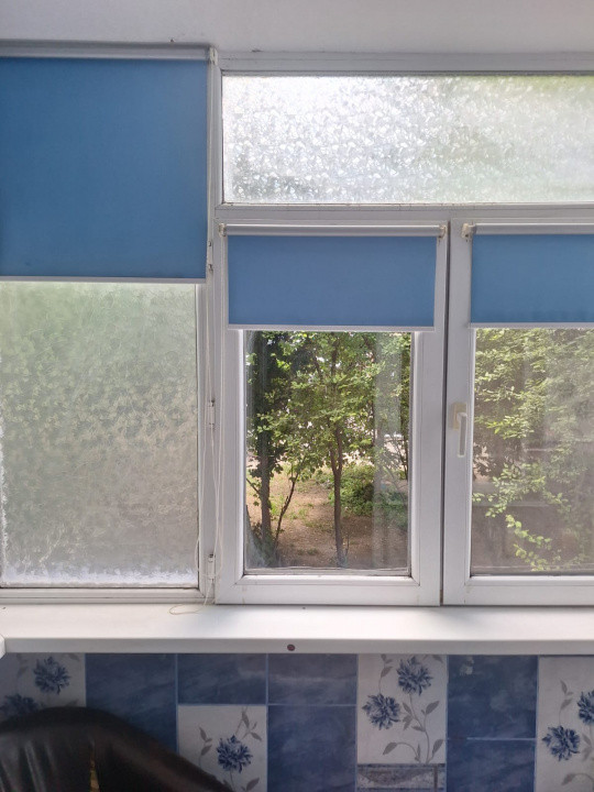 Km. 4-5, apartament 2 camere, etaj 1, liber