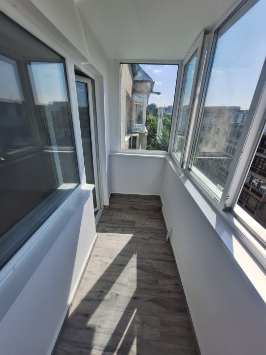 Ultracentral - 3 camere, 74 mp., RENOVAT 2025, LOC DE PARCARE!