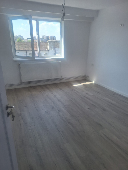 Ultracentral - 3 camere, 74 mp., RENOVAT 2025, LOC DE PARCARE!
