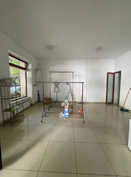 Ultracentral - Tomis Mall, spatiu comercial D+P, 70 mp.