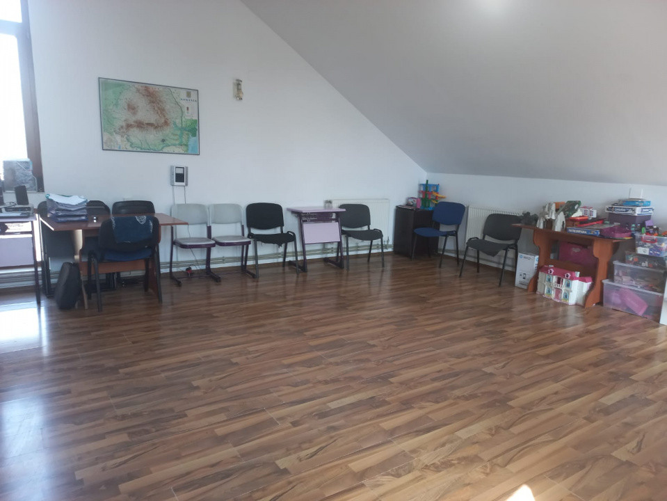 Coiciu - Trocadero, imobil P+1+M, ideal birouri/activitati educationale