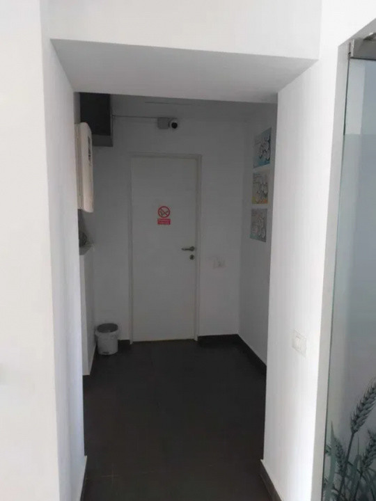 Bd. Mamaia, spatiu comercial 80 mp., acces direct din bulevard