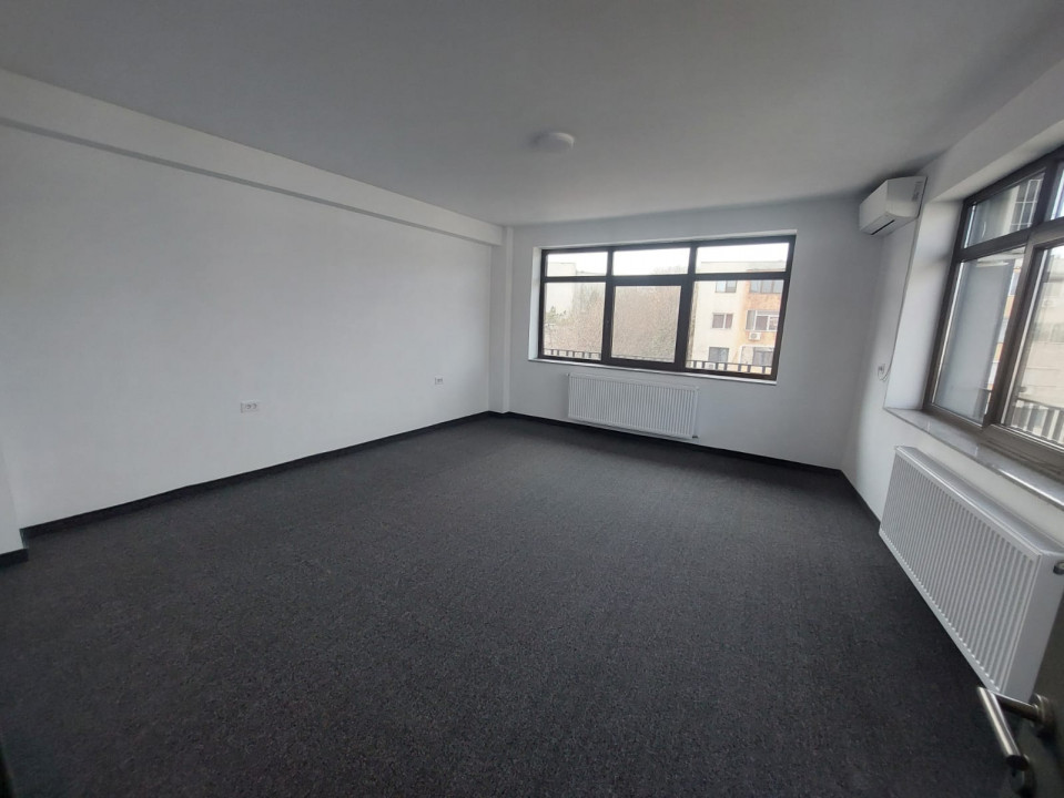 Tomis Nord, spatii IDEAL BIROURI - 71mp., finisat 2023