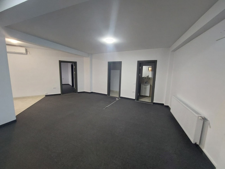 Tomis Nord, spatii IDEAL BIROURI - 80 mp.
