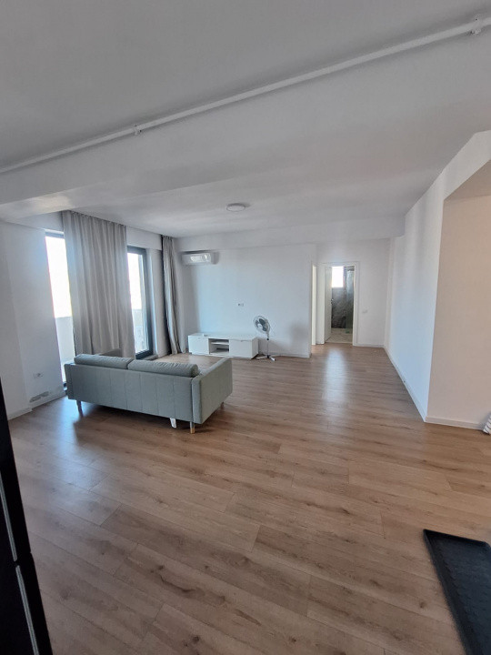 Tomis III , spatii IDEAL BIROURI, 103 mp. , LOC PROPRIU DE PARCARE