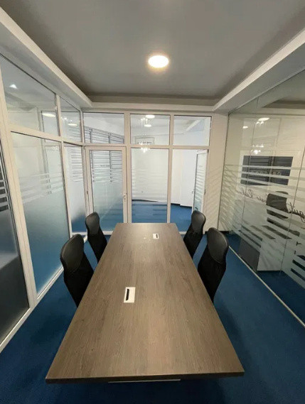 Bd. Mamaia, spatiu birou  70., IDEAL BIROURI, mobilat