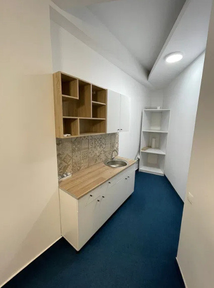 Bd. Mamaia, spatiu birou  70., IDEAL BIROURI, mobilat