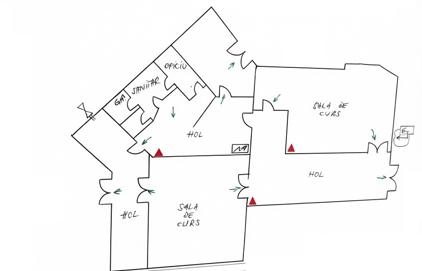 Gara, spatiu comercial din constructie, 218 mp.