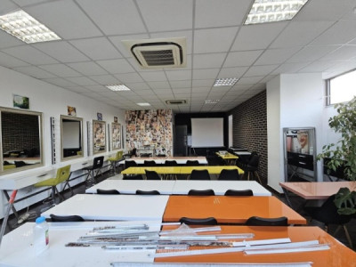 Gara, spatiu comercial din constructie, 218 mp.