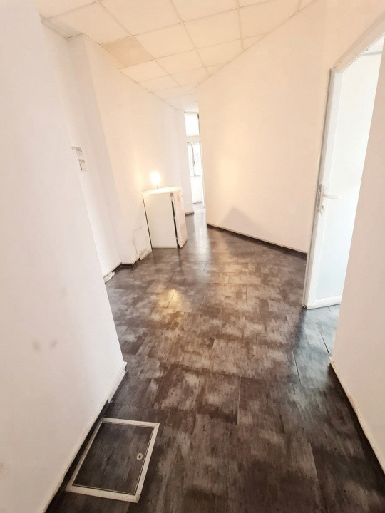 Gara, spatiu comercial din constructie, 218 mp.
