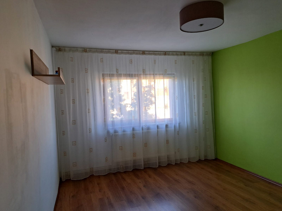 Navodari, 3 camere decomandate, amenajat integral