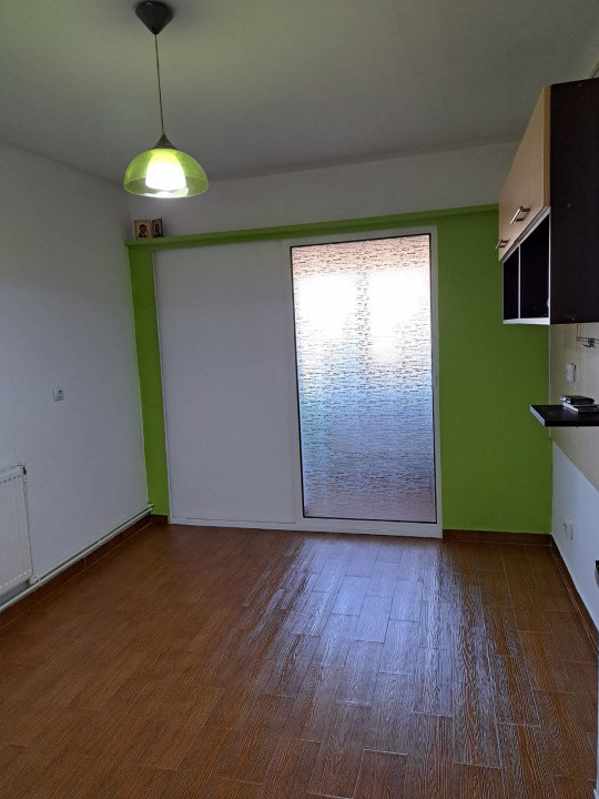 Navodari, 3 camere decomandate, amenajat integral
