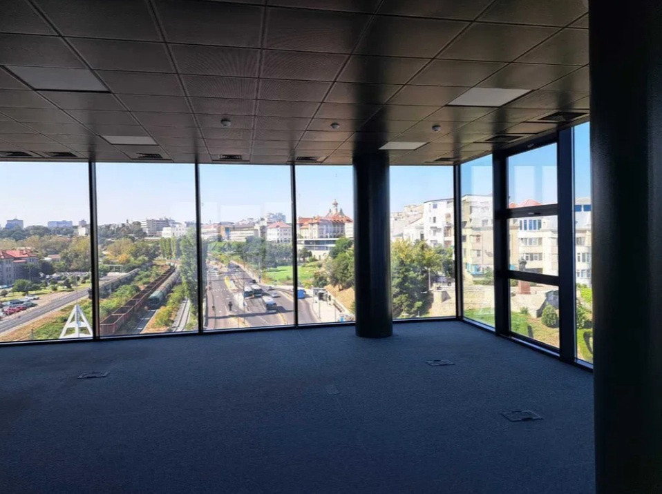 Poarta 1 - Cazino, BIROURI PREMIUM, vedere frontala mare