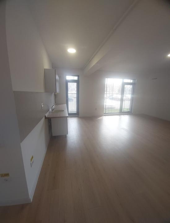 Tomis III , spatii IDEAL BIROURI, 4 camere, constructie 2023, curte proprie