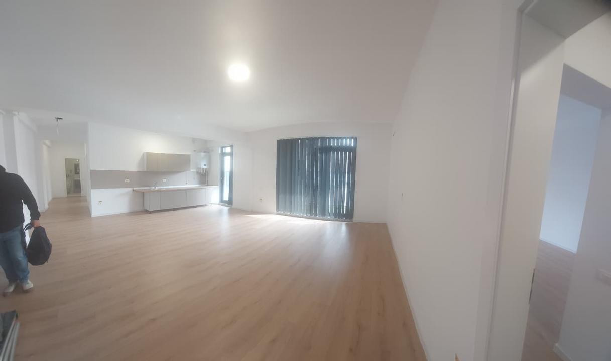 Tomis III , spatii IDEAL BIROURI, 4 camere, constructie 2023, curte proprie