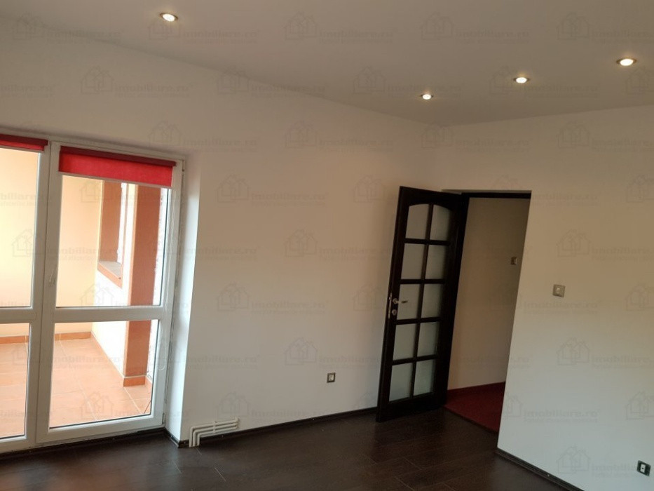 Bd. Mamaia, spatiu ideal birouri, 140 mp., etaj 1