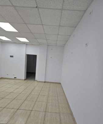 Tomis Nord - Centru comercial, spatiu 40 mp.