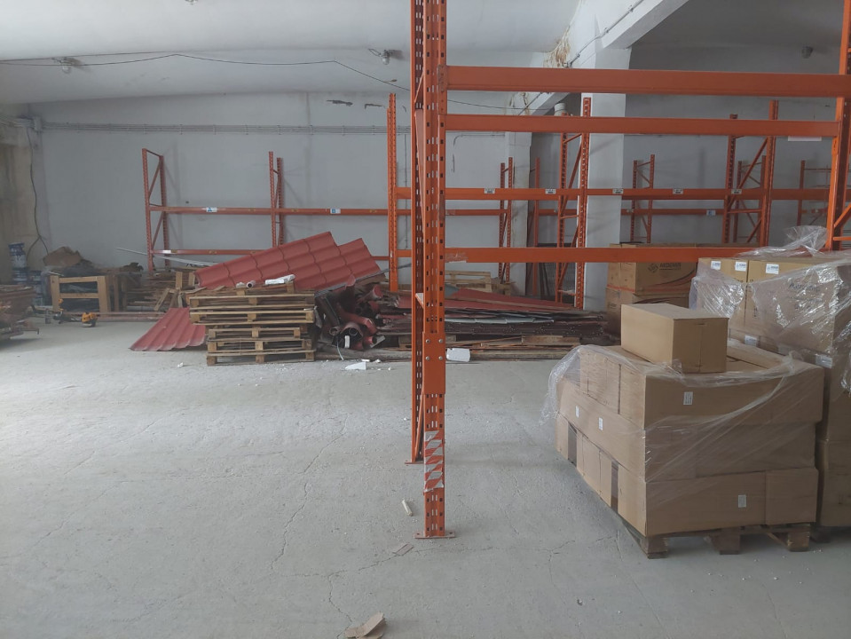 Zona Industriala, hala ideal DEPOZITARE 440 mp., platforma betonata .