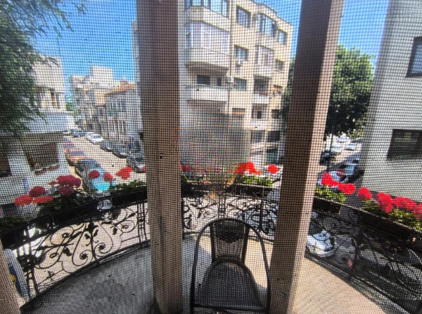 Ultracentral - Primarie,  vila istorica, ideal BIROURI/SPATIU COMERCIAL, 540 mp.