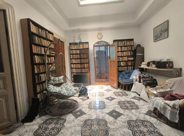 Ultracentral - Primarie,  vila istorica, ideal BIROURI/SPATIU COMERCIAL, 540 mp.