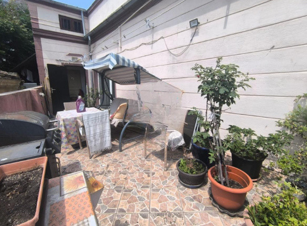 Ultracentral - Primarie,  vila istorica, ideal BIROURI/SPATIU COMERCIAL, 540 mp.